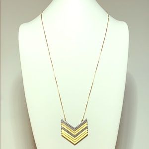 NWT Madewell Arrowstack Necklace